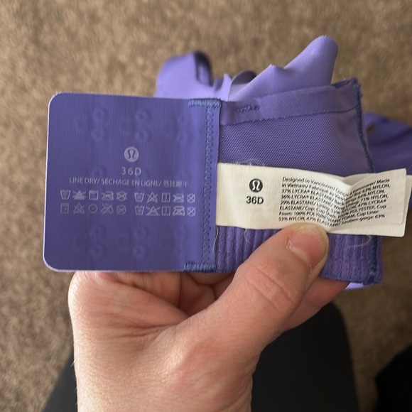 Lululemon air support bra - Picture 3 of 3